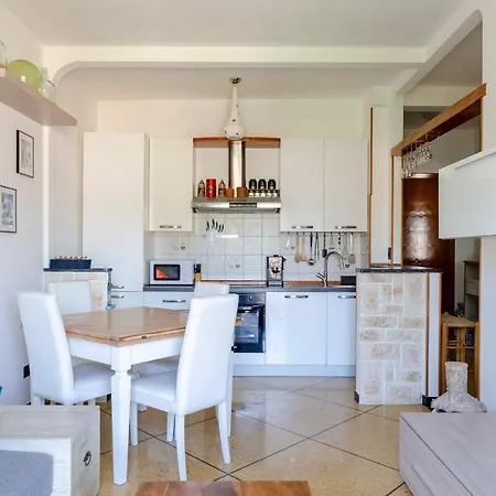 Joivy Kiki House Apartament